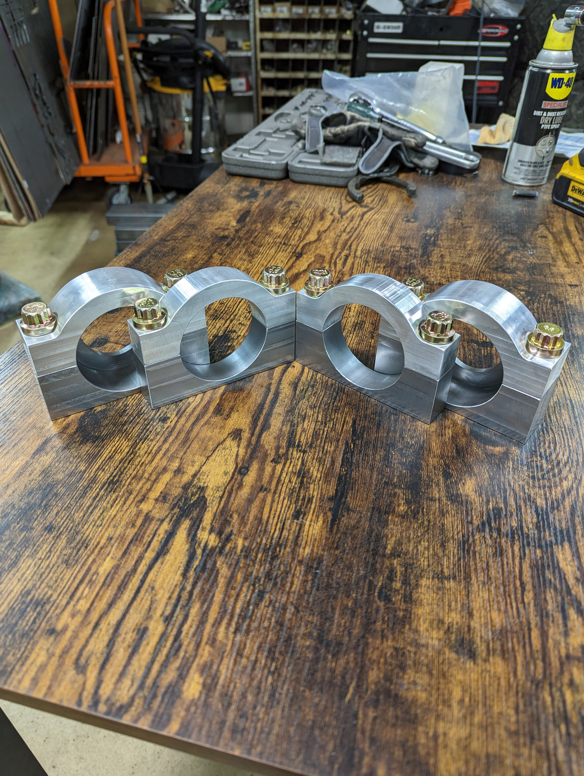 Low Profile Steering Cylinder Clamps (Steel Base)