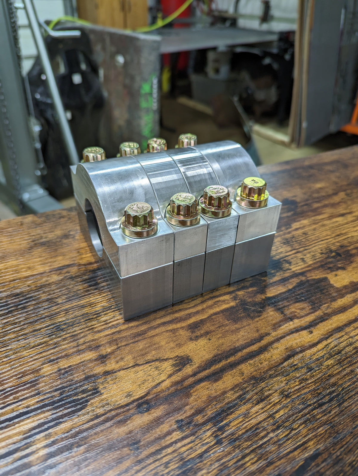 Low Profile Steering Cylinder Clamps (Steel Base)